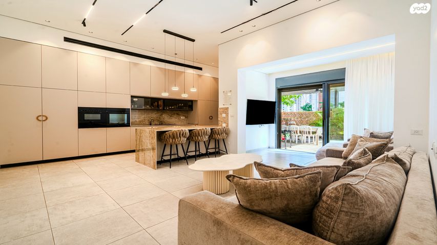 דירת גן, אשקלון