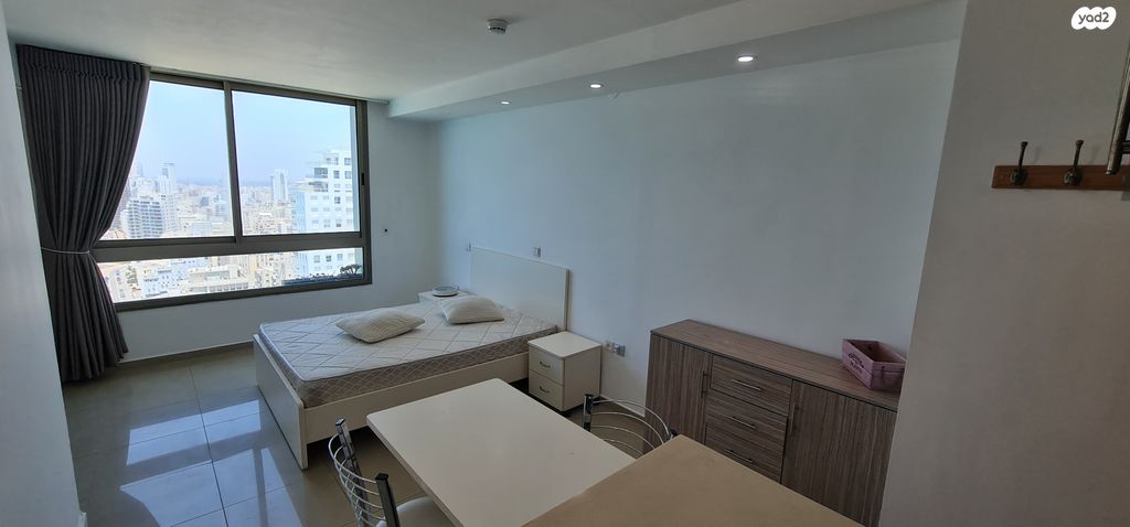 דירה, שדרות עובד בן עמי 2, נוף הטיילת, נתניה