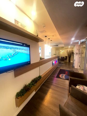 קניון רננים 1