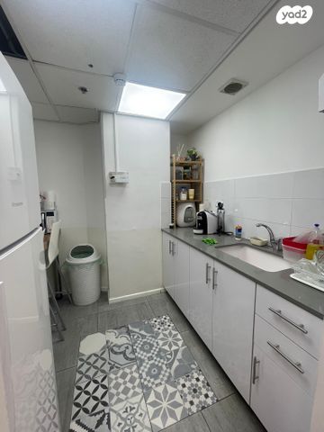 משרדים, קניון רננים 1, רעננה