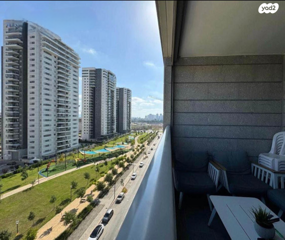 דירה, שושנה דמארי, נאות אפק, אפקה, קרית ביאליק