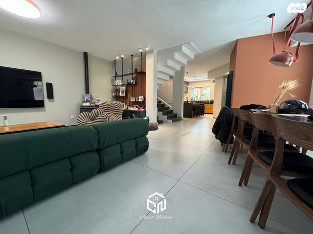 דו משפחתי, רמת חן, רמת גן