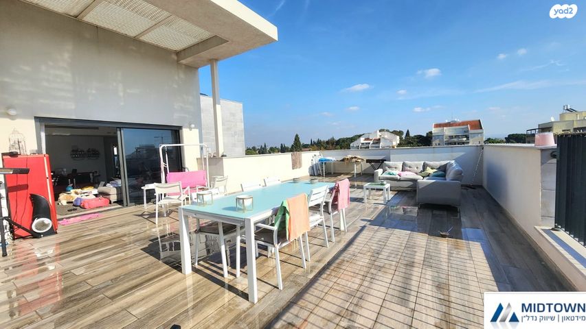 גג/ פנטהאוז, הכרמל, מרכז, כפר סבא