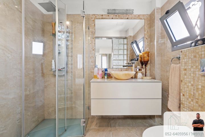 גג/ פנטהאוז, בן גוריון, חולון