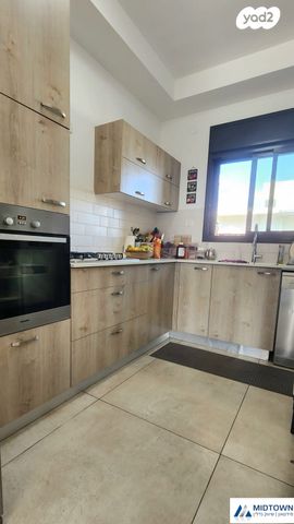 גג/ פנטהאוז, הכרמל, מרכז, כפר סבא