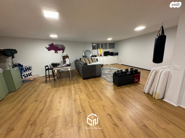 דו משפחתי, רמת חן, רמת גן