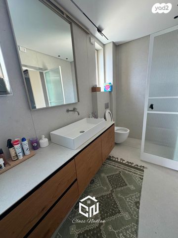 דו משפחתי, רמת חן, רמת גן