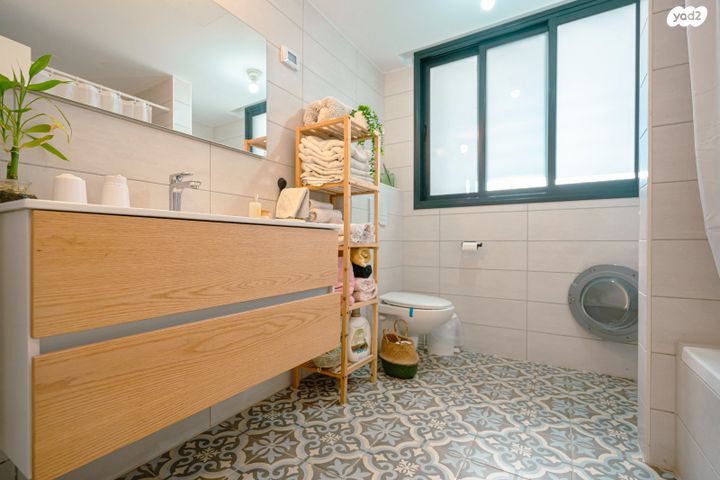 דירה, אור ים, אור עקיבא