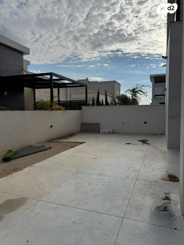 דו משפחתי, נחל צאלים, כרמי גת, קרית גת