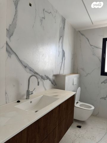 דו משפחתי, נחל צאלים, כרמי גת, קרית גת