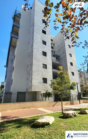 גג/ פנטהאוז, הכרמל, מרכז, כפר סבא