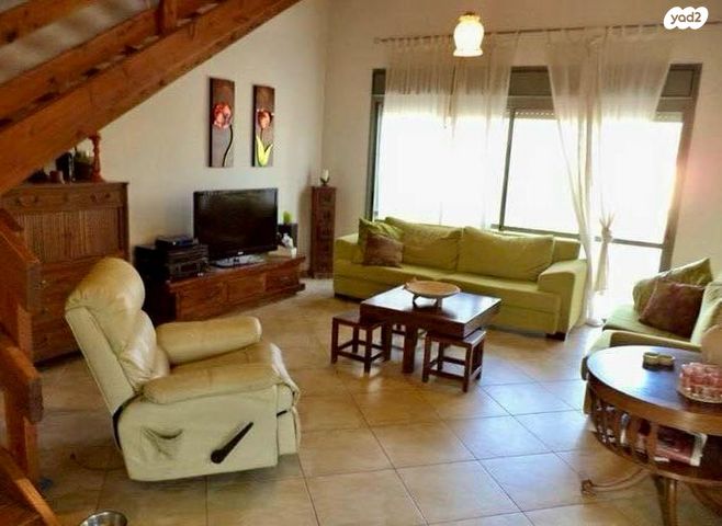 בית פרטי/ קוטג', האלה, כפר חנניה, כפר חנניה