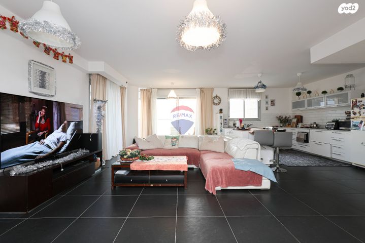 דירה, קהילת צפת, נתניה