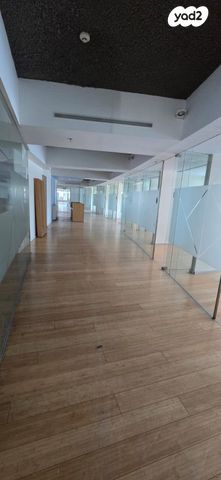 משרדים, הרצליה