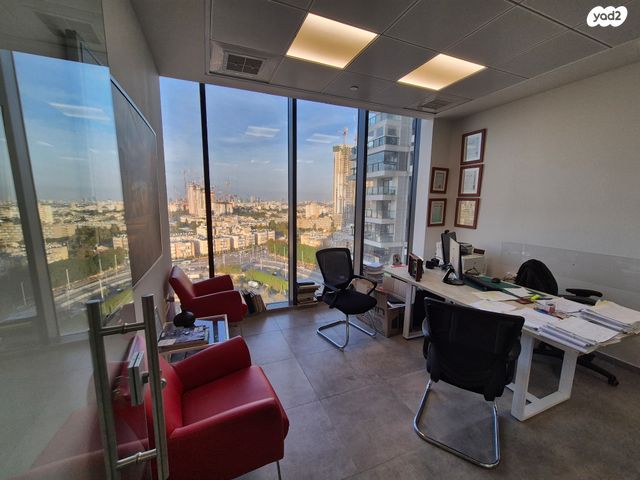 הרב ניסנבאום 37