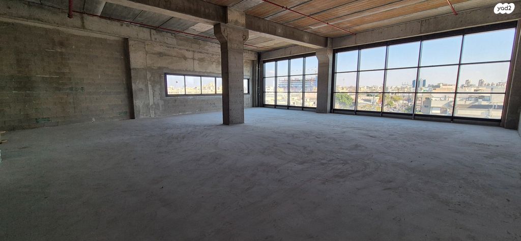 מבני תעשיה, אליהו איתן, מב"ת מערב, אזור תעשייה חדש, ראשון לציון