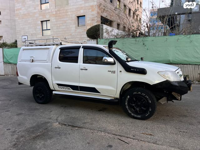 טויוטה היילקס