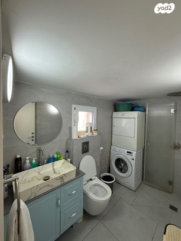 דירה, שדרות ירושלים 70, צהלון, שיכוני חסכון, תל אביב יפו