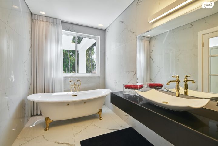 בית פרטי/ קוטג', נווה איתמר, נתניה