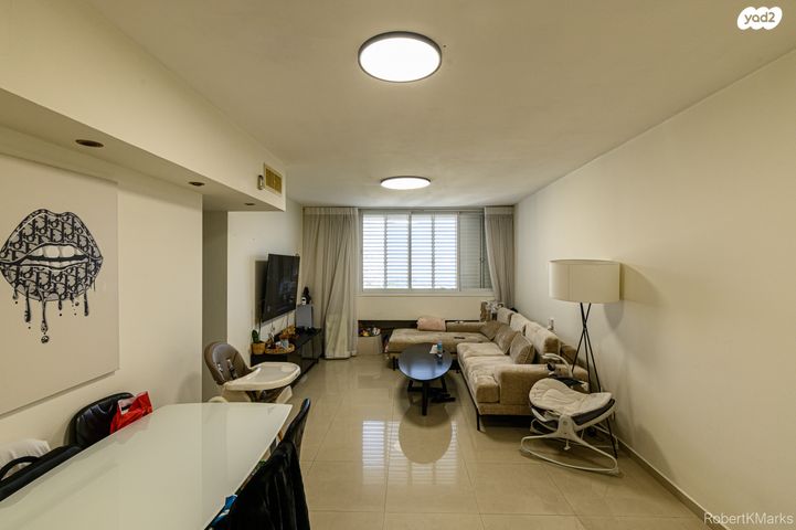 דירה, אמנון ותמר, רמת פולג, נתניה