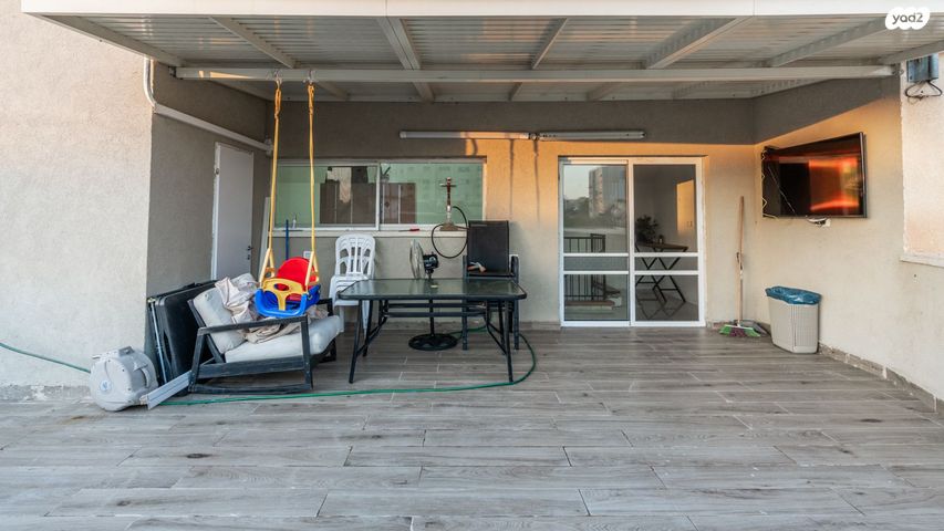 דופלקס, עין גדי, באר שבע