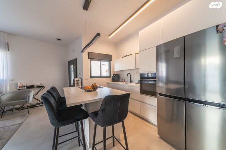 גג/ פנטהאוז