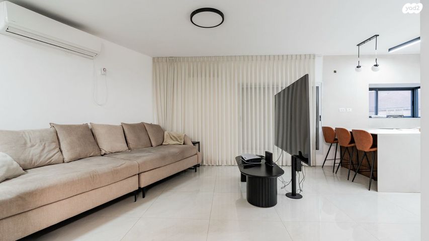 דופלקס, עין גדי, באר שבע