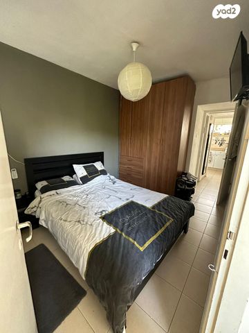 דירה, אילת 96, ג'סי כהן, חולון