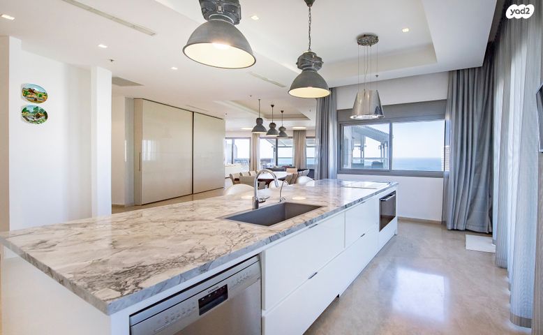 גג/ פנטהאוז, הנביאים, דרום מערב ותיק, בת ים