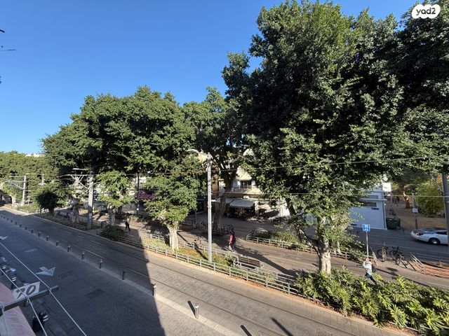 שדרות ירושלים 70