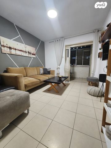 דירה, אילת 96, ג'סי כהן, חולון