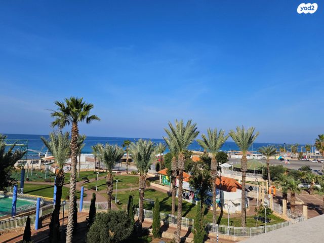 גג/ פנטהאוז, נחום סוקולוב 3, עיר, מרכז העיר, נהריה