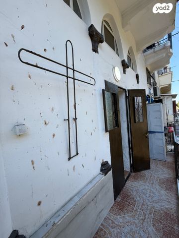 דירה, שדרות ירושלים 70, צהלון, שיכוני חסכון, תל אביב יפו