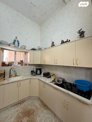 דירה, שדרות ירושלים 70, צהלון, שיכוני חסכון, תל אביב יפו