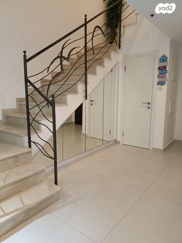 דופלקס, הגילה, נוף הטיילת, נתניה