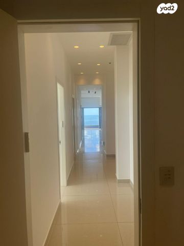 גג/ פנטהאוז, הקריה מע"ר, אשדוד