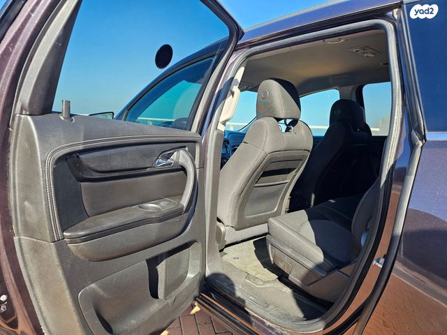 שברולט טראוורס