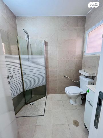 דירה, יוסף קארו, דימונה