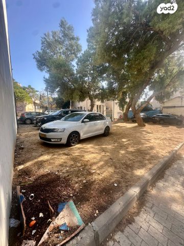 מגרשים, קדם 5, תל אביב יפו