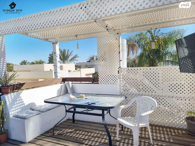 בית פרטי/ קוטג', עומר