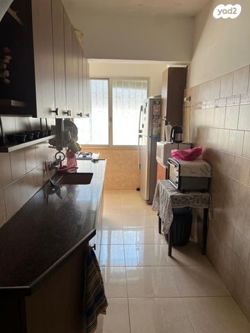 דירת גן, המשלטים 5, קרית שלום, תל אביב יפו