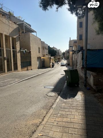 מגרשים, קדם 5, תל אביב יפו