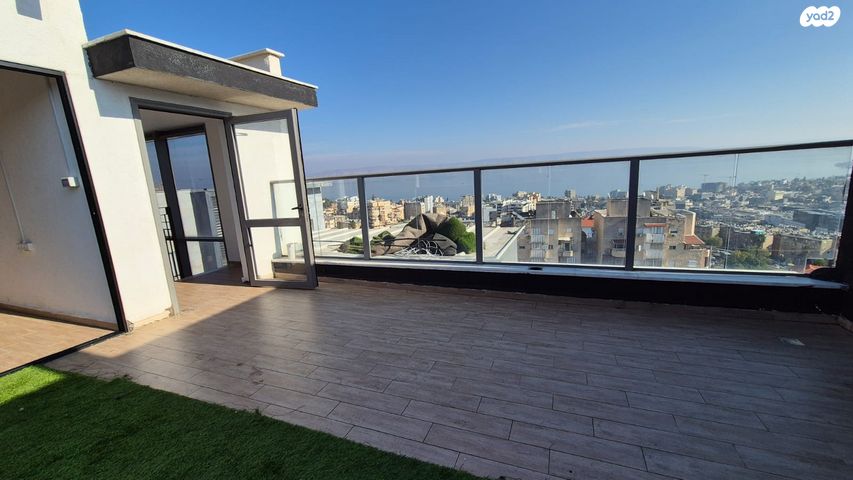 גג/ פנטהאוז, יהודה הנשיא, קרית שמואל, טבריה