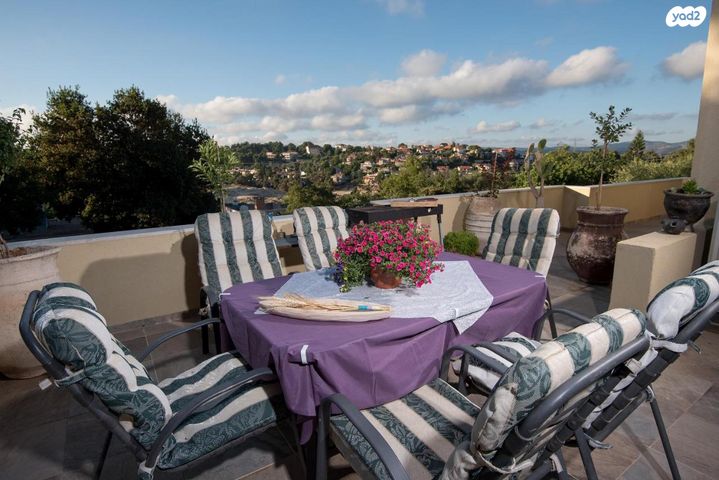 בית פרטי/ קוטג', כפר ורדים