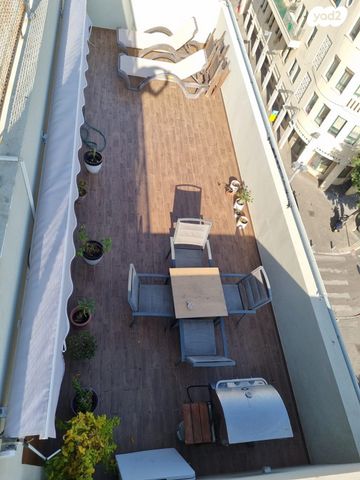 גג/ פנטהאוז, אברהם אבן שושן, תל אביב יפו