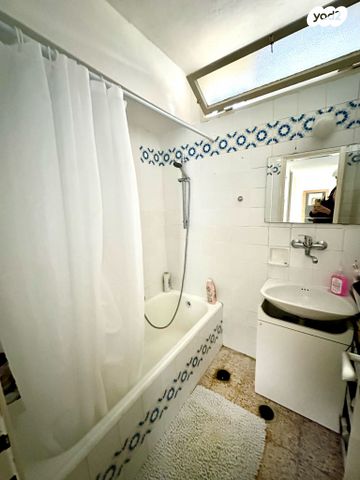 דירה, יהודה בורלא 25, רמות רמז, חיפה