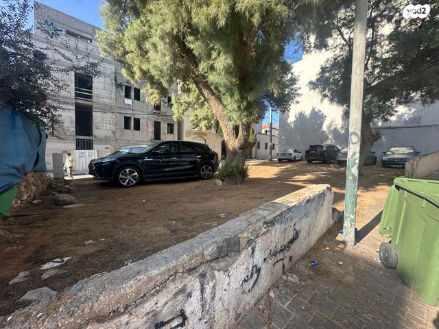 מגרשים, קדם 5, תל אביב יפו