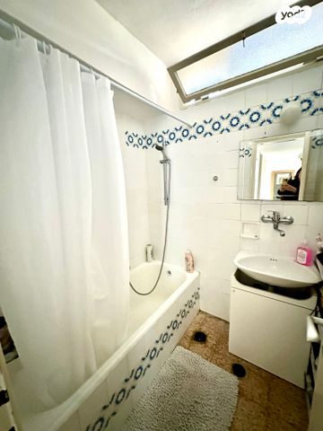 דירה, יהודה בורלא 25, רמות רמז, חיפה