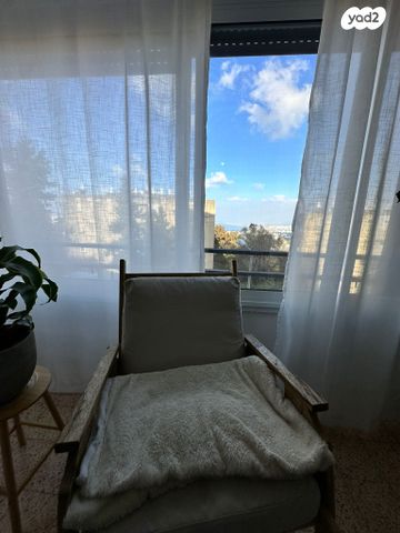 דירה, יהודה בורלא 25, רמות רמז, חיפה