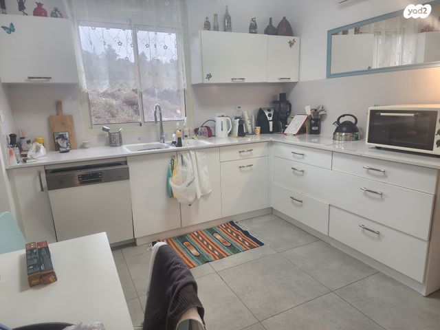 בית פרטי/ קוטג', כפר ורדים